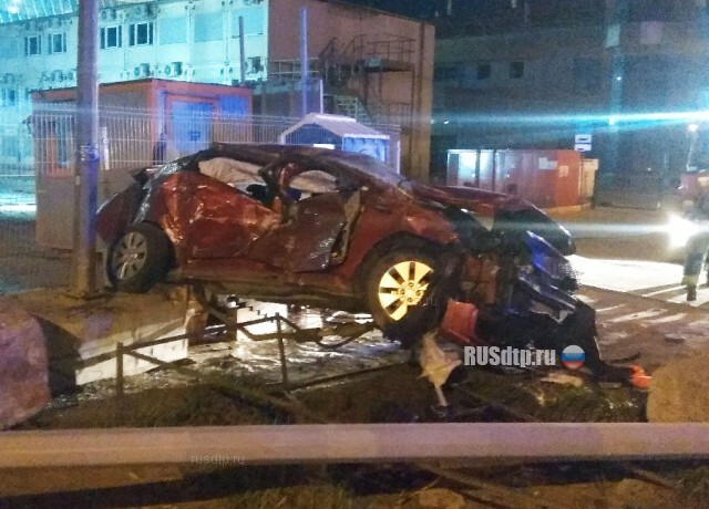 В Петербурге в ночном ДТП погибли два человека. ВИДЕО 