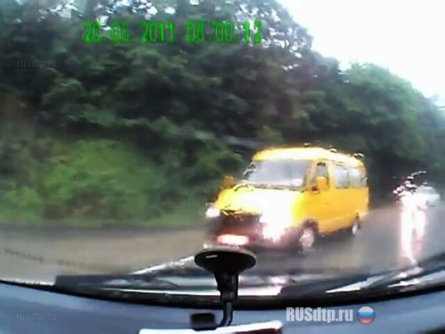 Протаранил Газель 