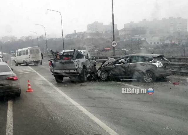 Момент ДТП на Кольском мосту в Мурманске. ВИДЕО 