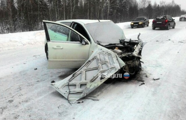 На трассе Томск-Колпашево в ДТП погиб человек и пострадали шестеро 