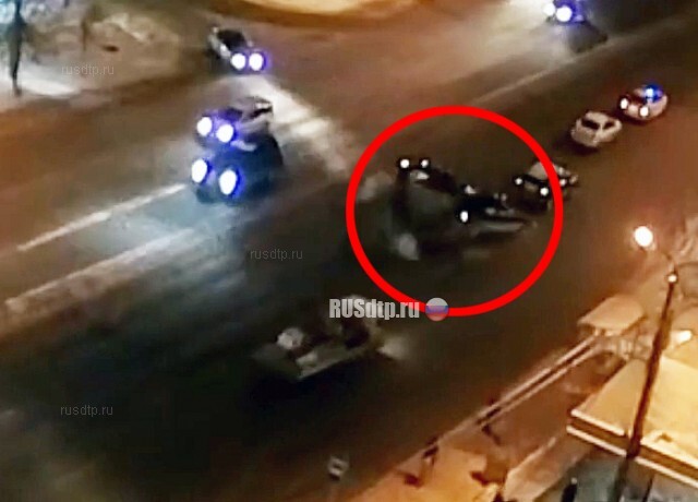 Аварийный комиссар тяжело пострадал в ДТП в Челябинске 