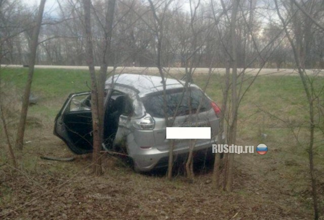 Автомобиль «Lada XRAY» попал в смертельное ДТП на Ставрополье 
