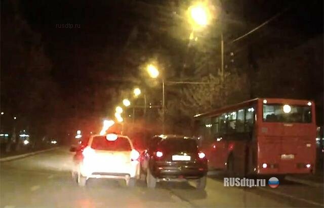 В Казани пьяный водитель устроил ДТП и скрылся