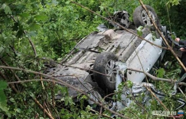 Трое погибли в аварии 