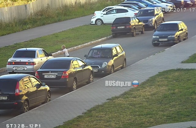 Ребенок попал под колеса десятки в Татарстане