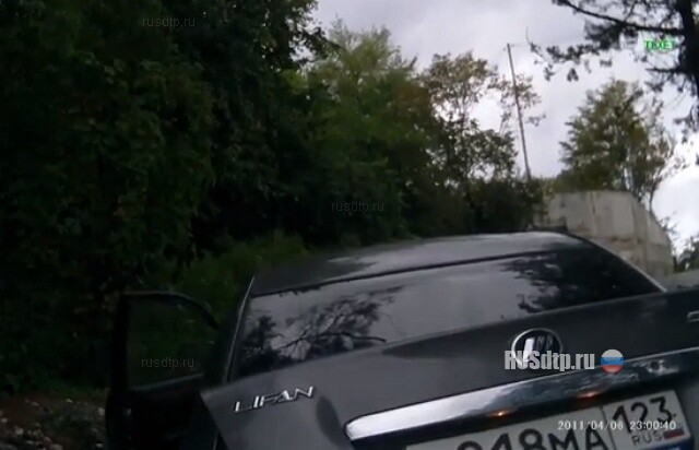 Лифан нападает 