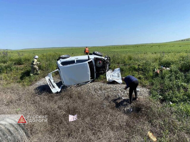 Водитель и пассажирка «Нивы» погибли на трассе «Таврида» в Крыму 