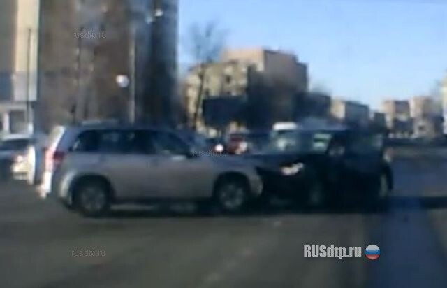 Тупо, глупо и нелепо… 