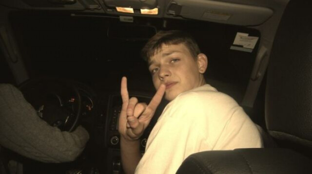 16-летний сбил людей и устроил ДТП 