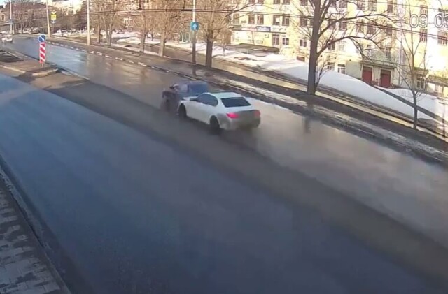 В Орле лихач на BMW двигался на большой скорости и устроил смертельное ДТП 