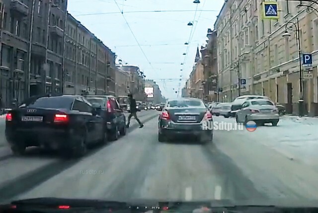 ДТП на пешеходном переходе в Петербурге