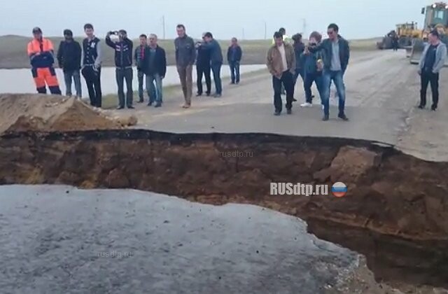 Разрушающая сила воды 