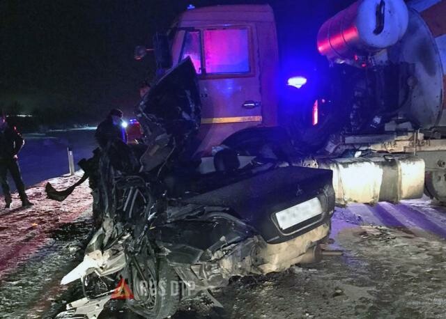 30-летний водитель Mitsubishi погиб в ДТП под Волгоградом 