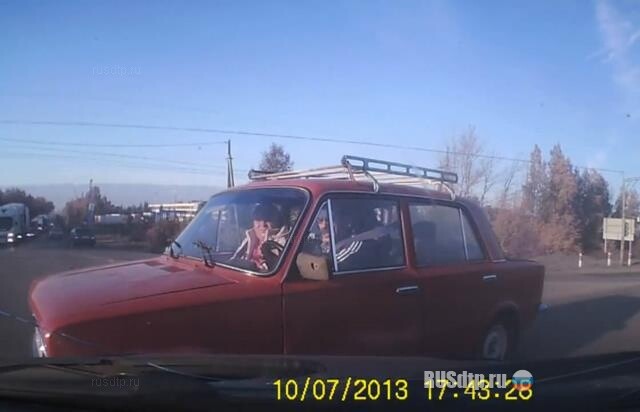 Дай дорогу дураку 