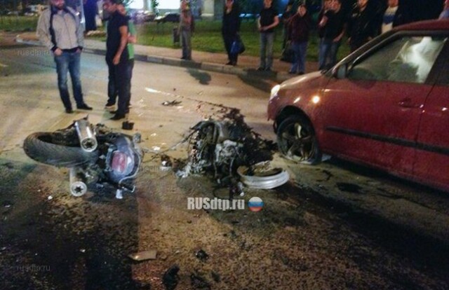 Мотоциклист погиб в массовом ДТП на Можайском шоссе 
