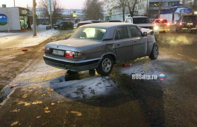 Водитель «Волги» столкнулся с 5-ю автомобилями в Красноярске 