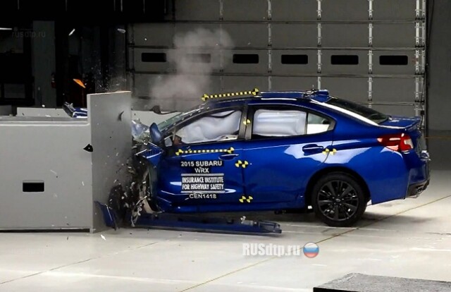 Первый краш-тест нового Subaru WRX 