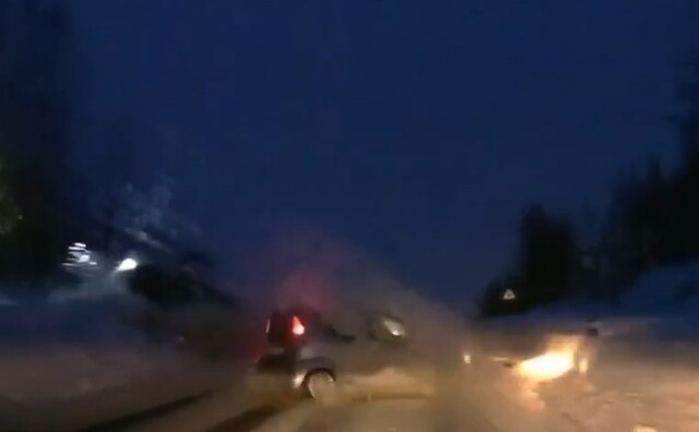 Девушка спровоцировала серьезное ДТП в Подмосковье 