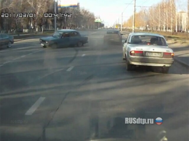 Пошла на таран 