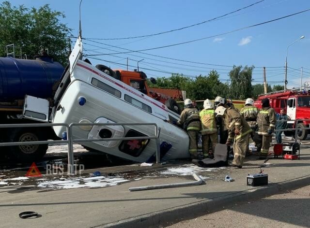 Водитель скорой помощи погиб в ДТП в Отрадном 