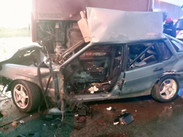 Водитель и пассажир «Лады» погибли в ДТП на трассе Тюмень — Ханты-Мансийск 