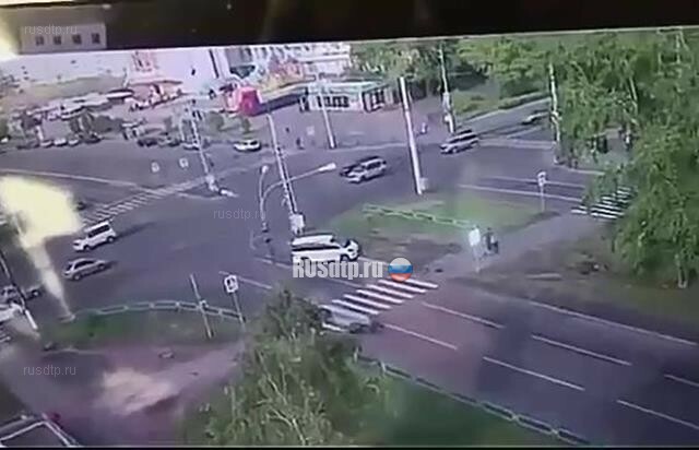 В Братске автомобиль столкнулся с мотоциклом