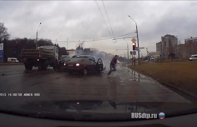 Въехал в МАЗ 