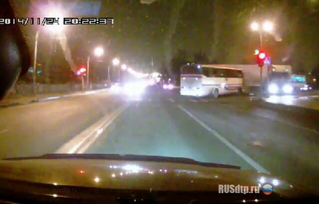 Авария с автобусом в Петербурге