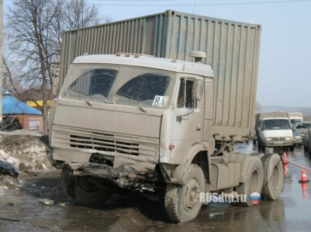 В Самаре три пассажира Лады погибли под КАМАЗом 