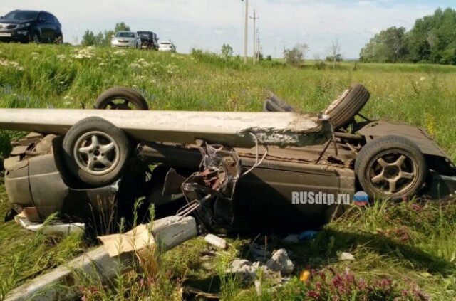 В Башкирии десятиклассник погиб в ДТП по вине водителя без прав 