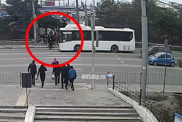 Камера запечатлела момент наезда на пешехода в Севастополе