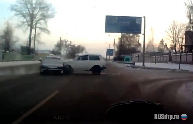 Как привязанный 