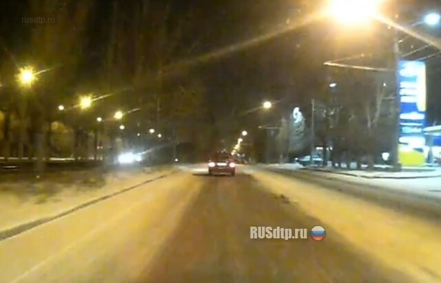 Первый снег в Саратове 