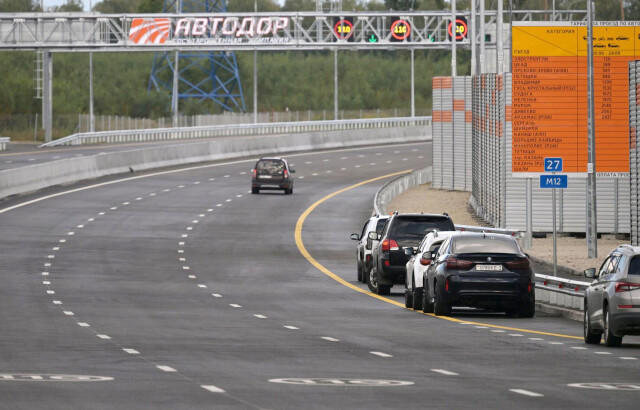 Простые водители продолжают получать штрафы из-за мошенников на платных трассах 