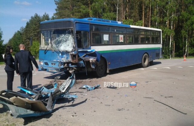 В Тамбовской области в ДТП попал рейсовый автобус. 1 человек погиб 