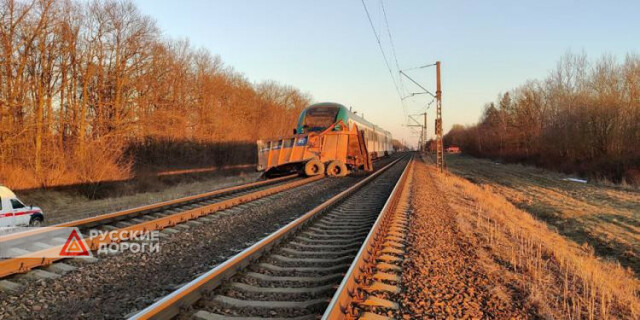 В Белоруссии поезд столкнулся с прицепом трактора 