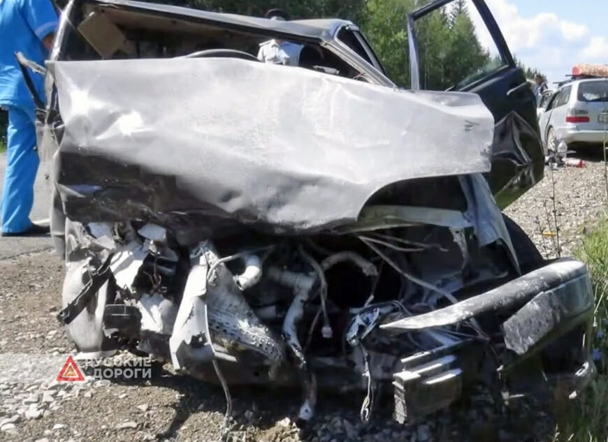 Парень с девушкой и женщина погибли в аварии на трассе Пермь – Екатеринбург