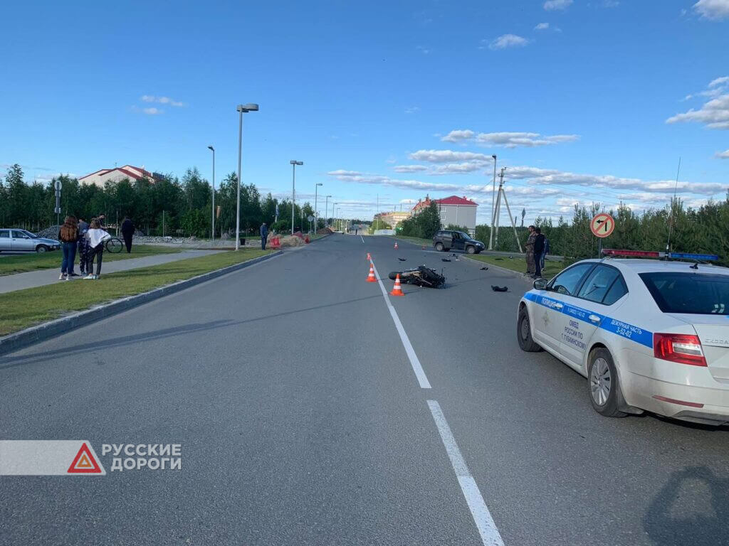 Мотоциклист и его пассажир пострадали в Губкинском