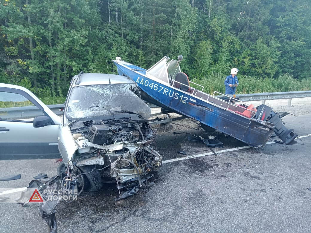 В Марий Эл водитель уснул за рулем, возвращаясь с рыбалки