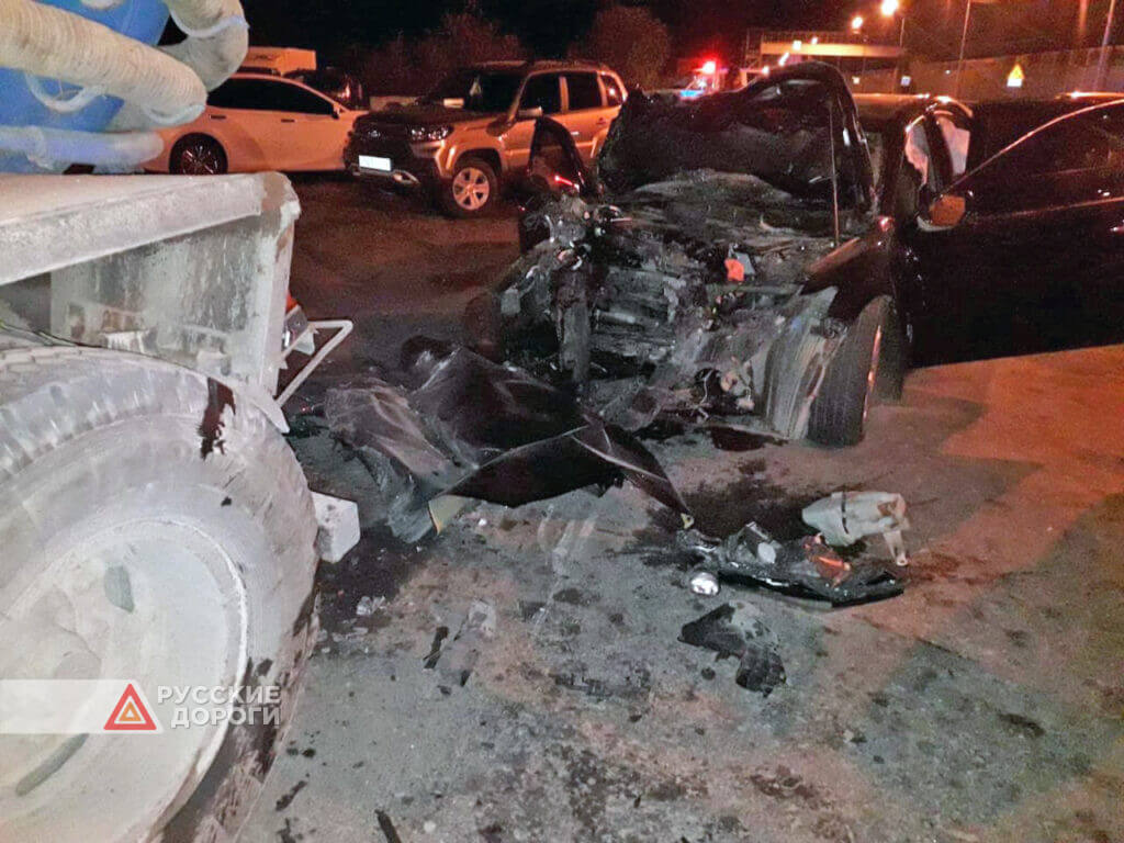 Под Нефтеюганском водитель погиб, объезжая выбежавшую на дорогу собаку