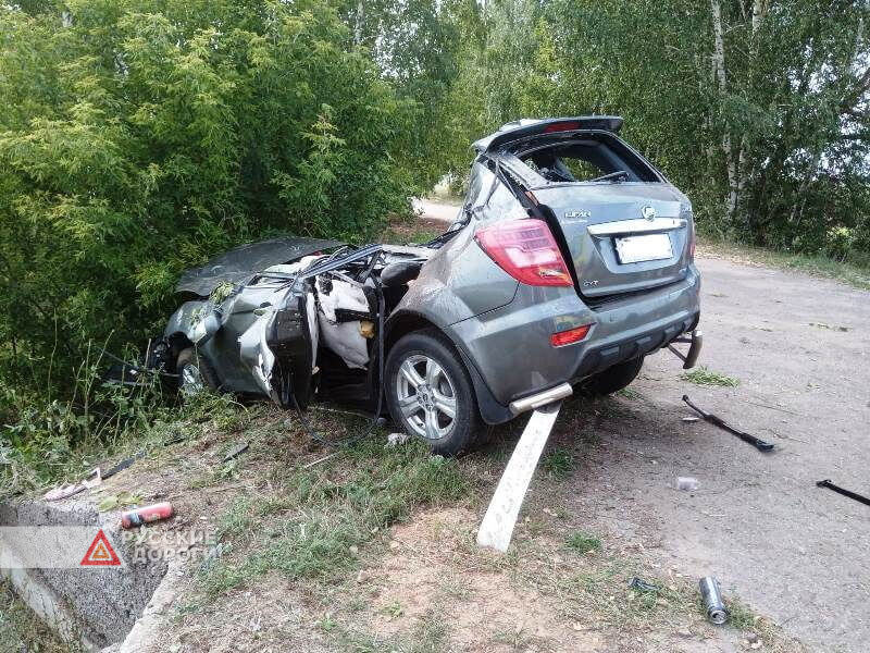 Женщина-водитель и её пассажир погибли в ДТП в Татарстане