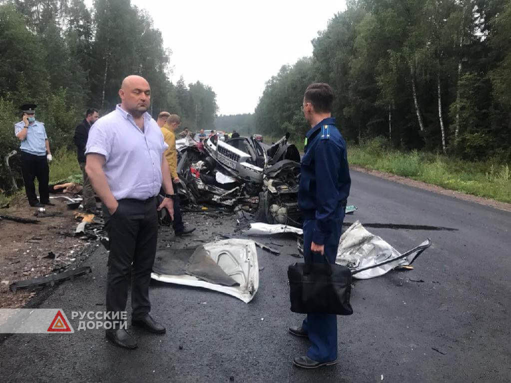 Четверо погибли в крупном ДТП в Ярославской области