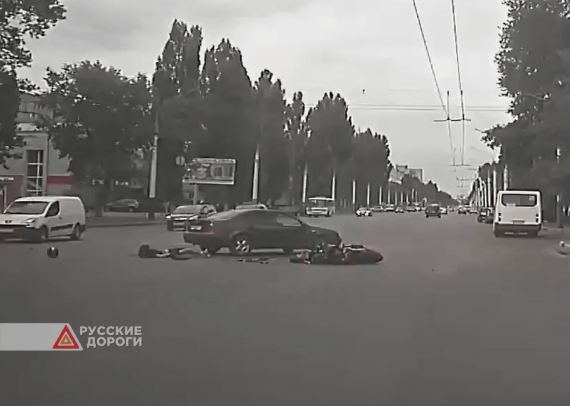 21-летний парень разбился на мотоцикле в Воронеже