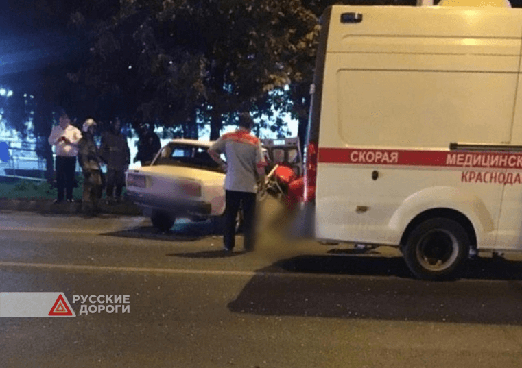 20-летняя девушка погибла по вине водителя без прав в Краснодаре