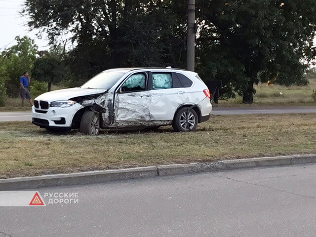 BMW X5 сбил пешехода на Мелитопольском шоссе в Бердянске