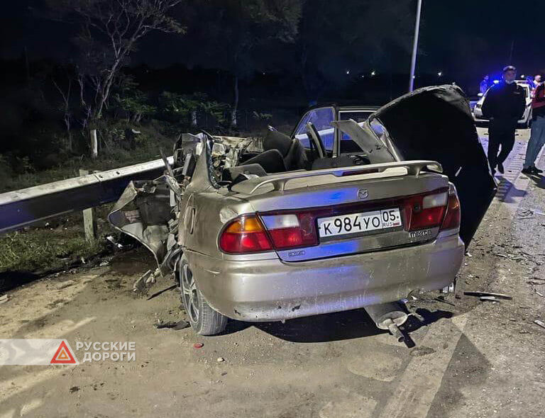 В Дагестане водитель «Мазды» погиб по вине лихача на «Тойоте»