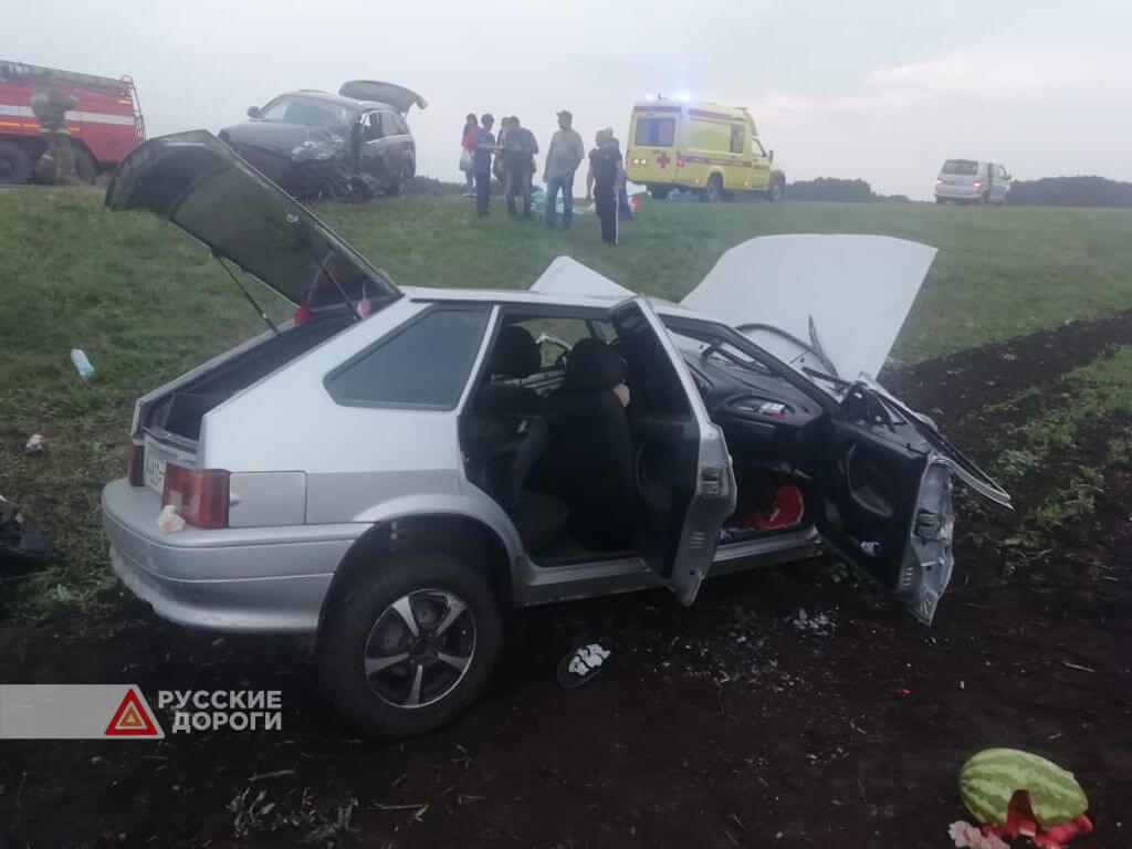 Восемь человек пострадали в массовой аварии на трассе «Каспий»