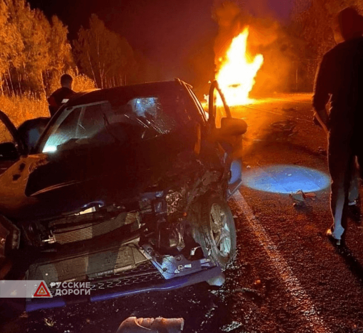 Женщина сгорела в своей машине после массового ДТП в Кировской области