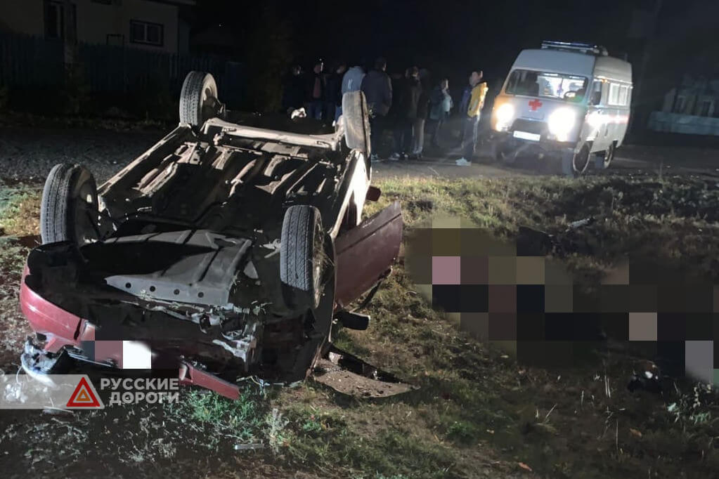 В Башкирии водитель сбил двух человек и сбежал