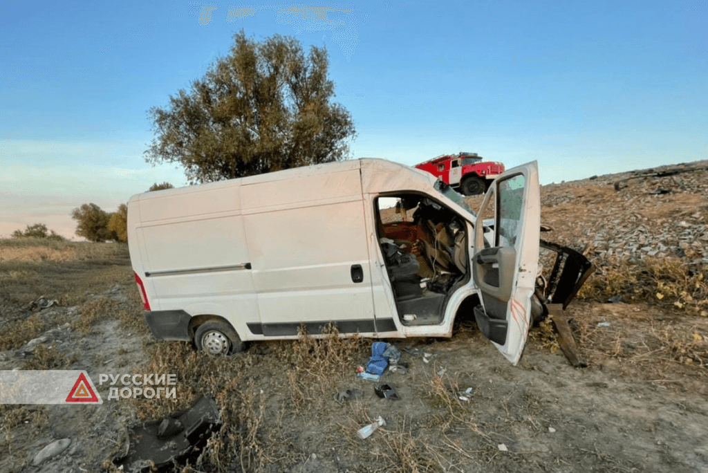 Водитель &#171;Соляриса&#187; и два его пассажира погибли в ДТП в Астраханской области